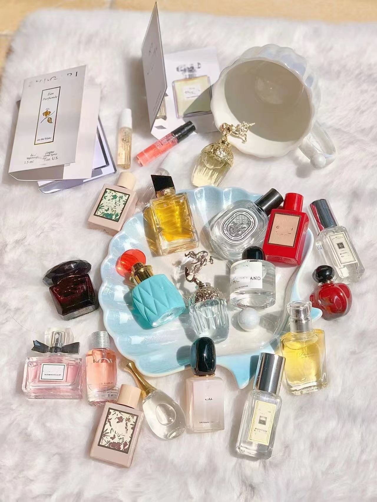 MINIATURE PERFUMES SETS